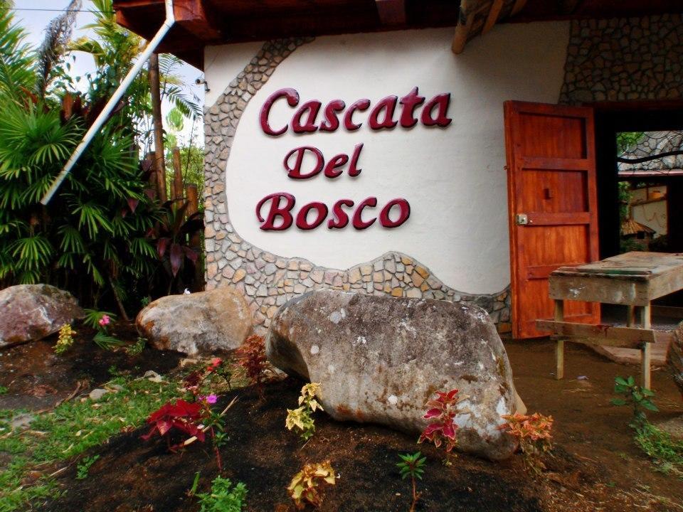 Cascata Del Bosco Cabinas Hotel San Vito Екстериор снимка